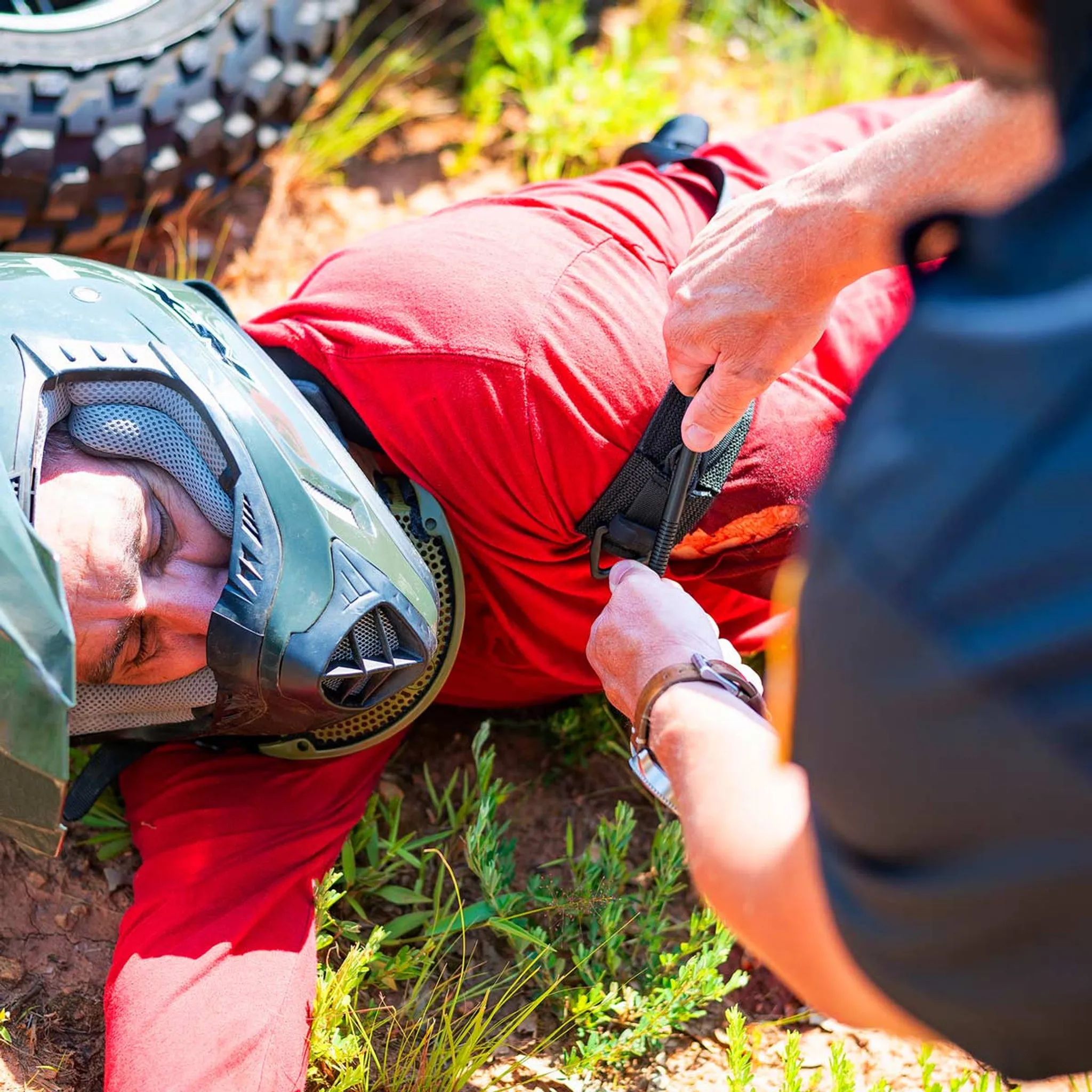 100% 나일론 전술 지혈대, 알루미늄 합금 한 손 구조, 군사 야외 응급 처치 IFAK 기어 지혈