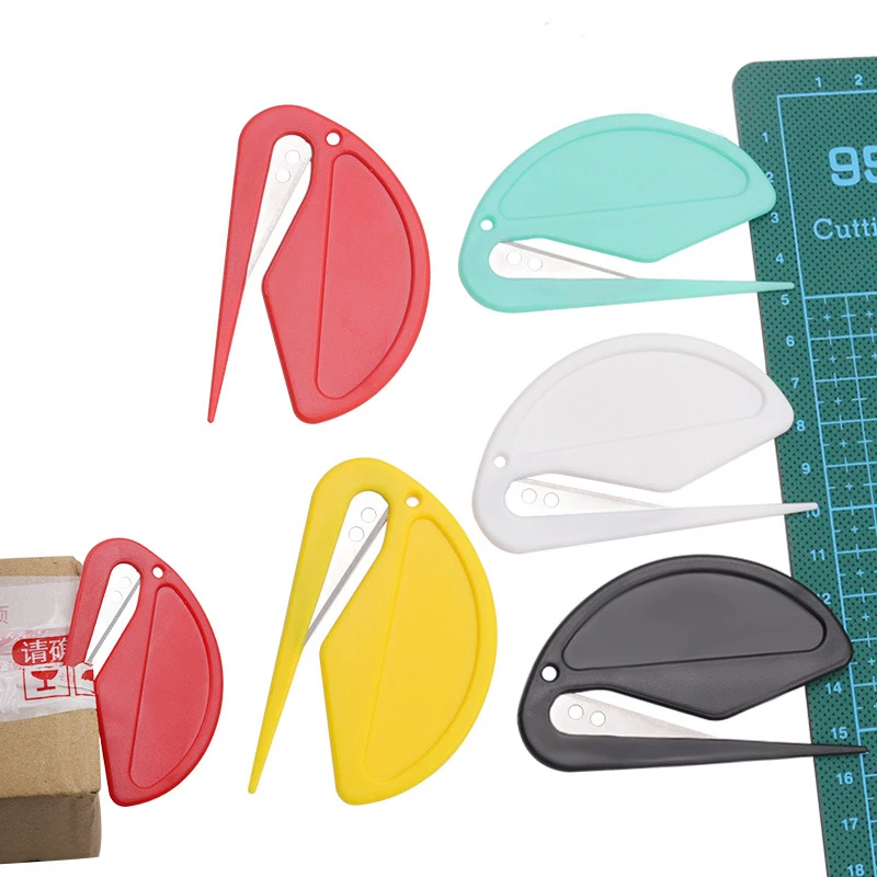 미니 플라스틱 레터 오프너, 날카로운 우편 봉투 오프너, 안전 종이 커터, 2 개/세트 title=미니 플라스틱 레터 오프너, 날카로운 우편 봉투 오프너, 안전 종이 커터, 2 개/세트 