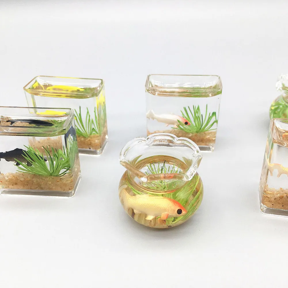 귀여운 금붕어 탱크 모델 미니 장식, 1:6 인형 집 액세서리 미니어처 아이템, 바비 인형 집 장식 물고기, 선물 title=귀여운 금붕어 탱크 모델 미니 장식, 1:6 인형 집 액세서리 미니어처 아이템, 바비 인형 집 장식 물고기, 선물 
