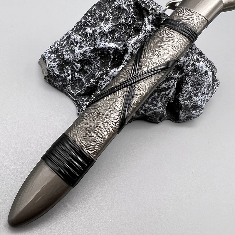 22cm 아틀란티스 소드 코난 바바리안 아놀드 슈워제네거 애니메이션 주변기기 풀 메탈 무기 모델 1:6 인형 장비 장난감 Dropshipping 도매 뜨거운 판매 선물 새로운 도착 선물 무료 배송 홈 장식 장식 공예 키 체인 컬렉션 1:6 인형 장비 액세서리 장난감 남자 아이 레트로 복제 미니어처