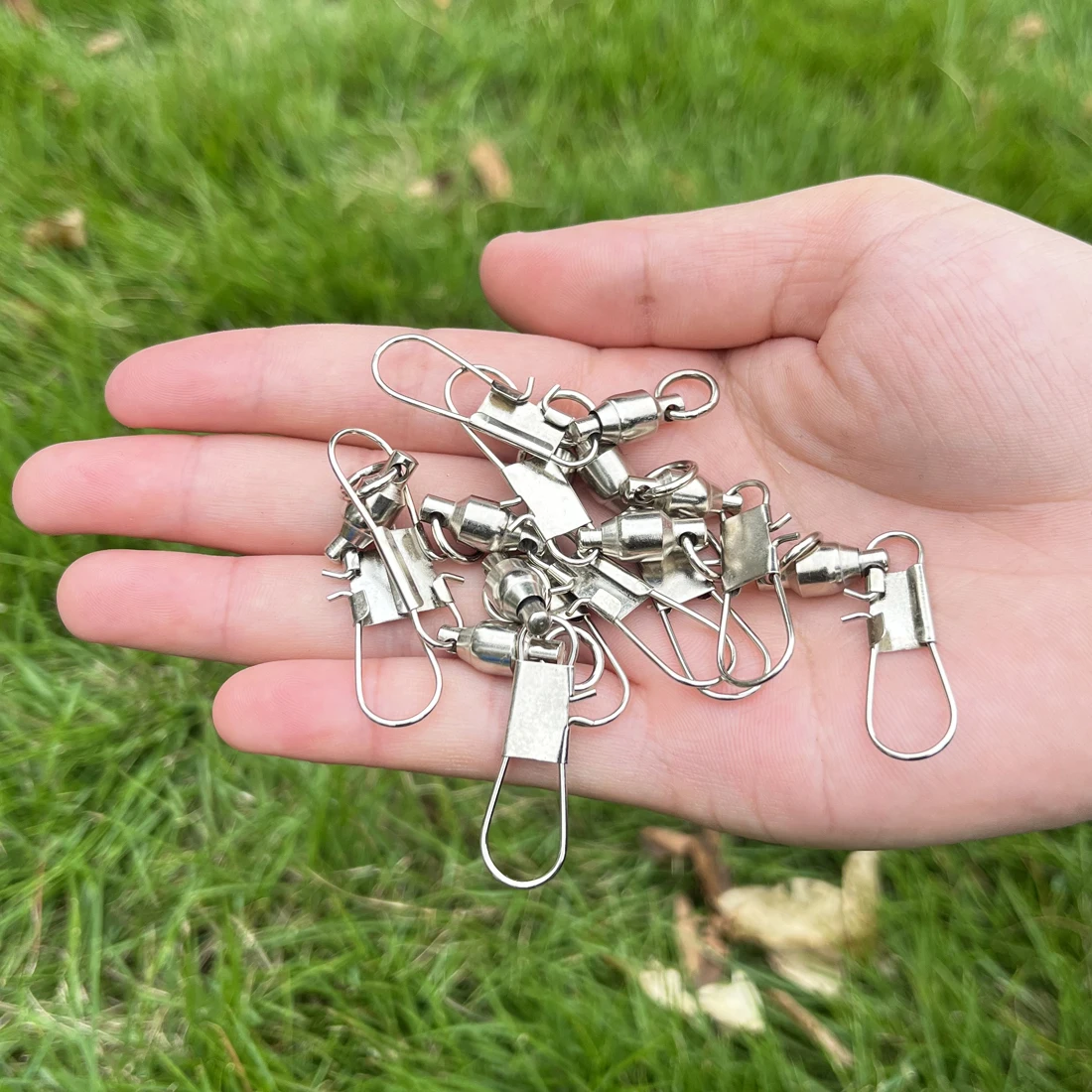 FishTrip 인터록 스냅 볼 베어링 스위블, 스테인리스 스틸 크로스 락 스냅, 오징어 낚시 커넥터, 터미널 태클, 20-100 팩