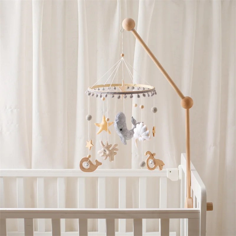 아기용 부드러운 펠트 만화 울 볼 조개껍질 딸랑이 걸이식 침대 벨, 신생아 모바일 유아용 나무 브래킷, 몬테소리 교육 완구
