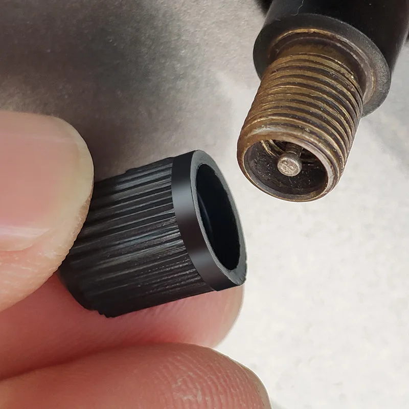 다채로운 타이어 밸브 캡, 플라스틱 타이어 휠 스템 에어 밸브 캡, 고무 링 커버, 자동차 트럭 자전거 MTB 방진 캡, 100 개