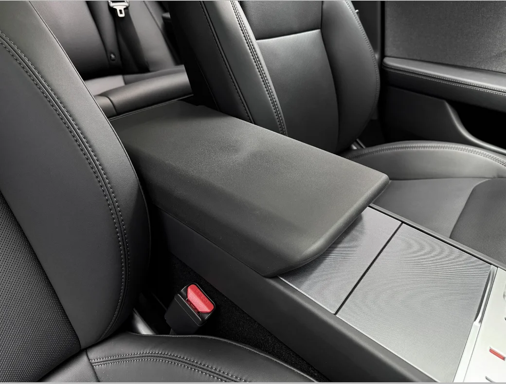 테슬라 모델 3 하이랜드 2024 센터 콘솔 소프트 TPE 킥 방지 패드, 뒷좌석 센터 콘솔 베이스 캡, 더러움 방지 팔걸이 커버