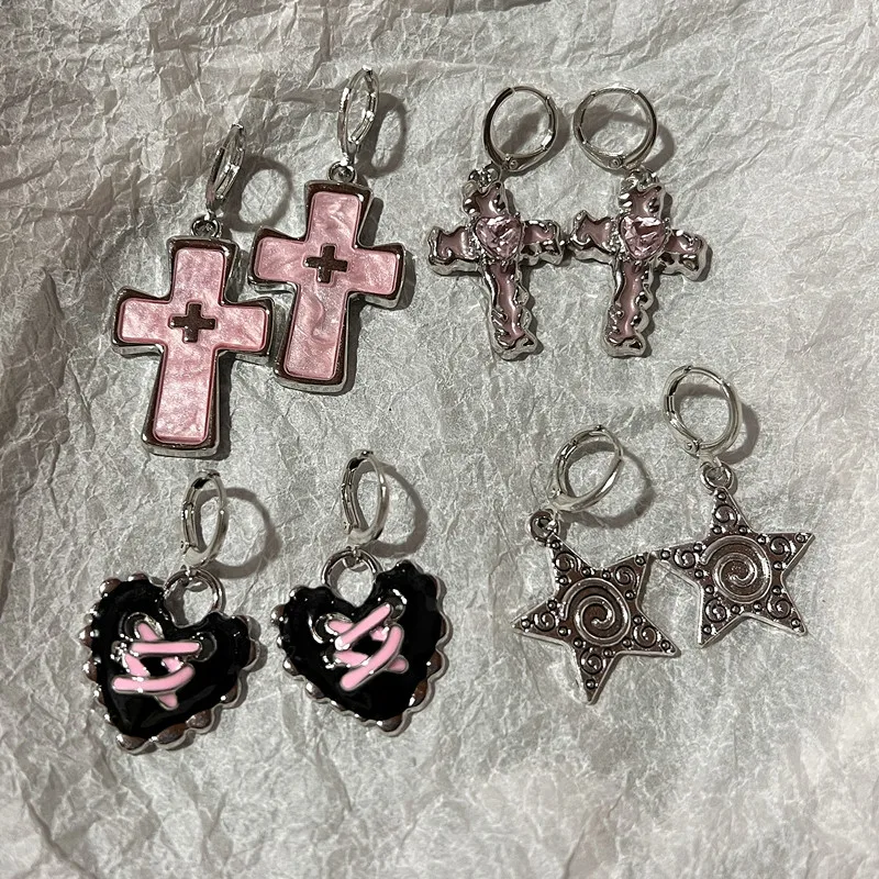 클래식 크로스 크리스탈 교체 가능 절묘한 실버 컬러 귀걸이, 여성 남성 힙합 파티 쥬얼리 선물 title=클래식 크로스 크리스탈 교체 가능 절묘한 실버 컬러 귀걸이, 여성 남성 힙합 파티 쥬얼리 선물 