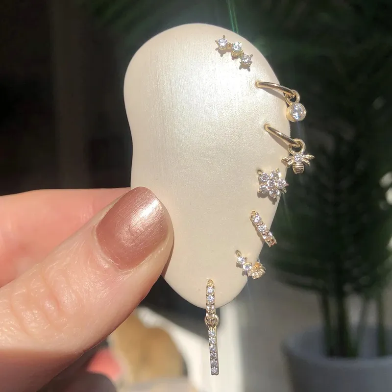 피어싱 Aretes 귓볼 버클 925 스털링 실버 화이트 지르콘 연골 스터드 귀걸이, 여성 소녀 주얼리 title=피어싱 Aretes 귓볼 버클 925 스털링 실버 화이트 지르콘 연골 스터드 귀걸이, 여성 소녀 주얼리