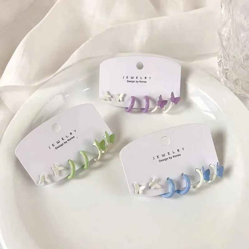 6 개/대 귀여운 다채로운 나비 후프 귀걸이 여성을위한 설정 미적 보석 2022 한국어 패션 기하학적 귀걸이 Femme title=6 개/대 귀여운 다채로운 나비 후프 귀걸이 여성을위한 설정 미적 보석 2022 한국어 패션 기하학적 귀걸이 Femme