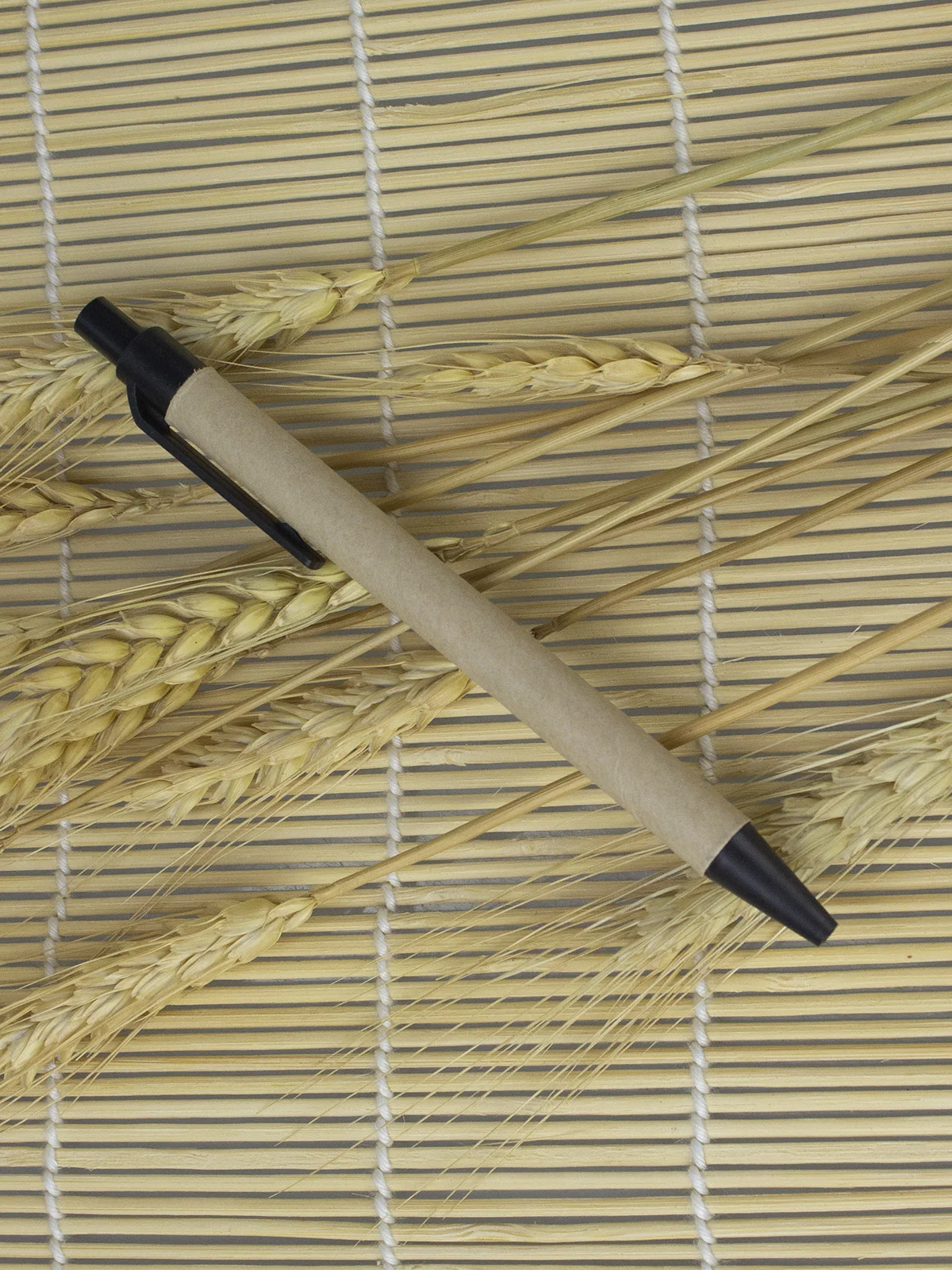 에코 페이퍼 볼펜, 블랙 잉크, 맞춤형 볼펜, 그린 컨셉, 환경 친화적, 맞춤형 프로모션 선물, 맞춤형 로고 펜