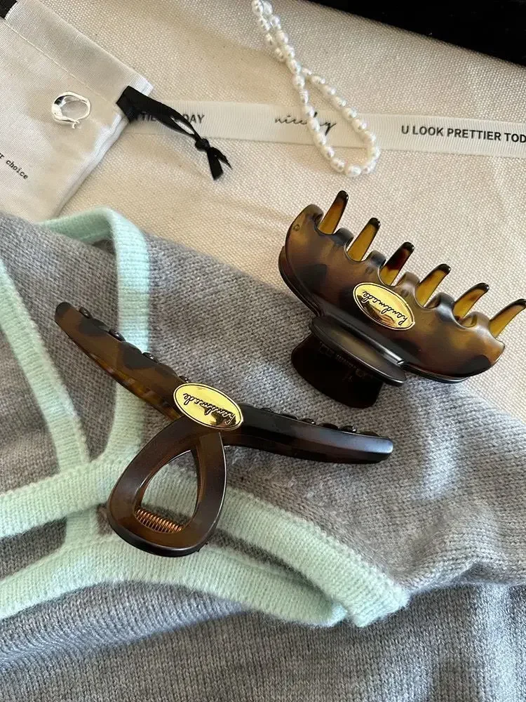 여성용 레트로 헤어 클립, 아크릴 골드 컬러, 레터 헤어 클로 클립, 트렌디 크로스 헤어핀, 한국 헤어 액세서리, 소녀 머리 착용