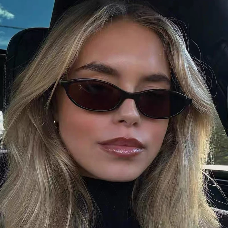 2024 여성용 레오파드 브라운 선글라스 패션 브랜드 소형 프레임 선글라스 숙녀 레트로 타원형 안경 그늘 Oculus De Sol