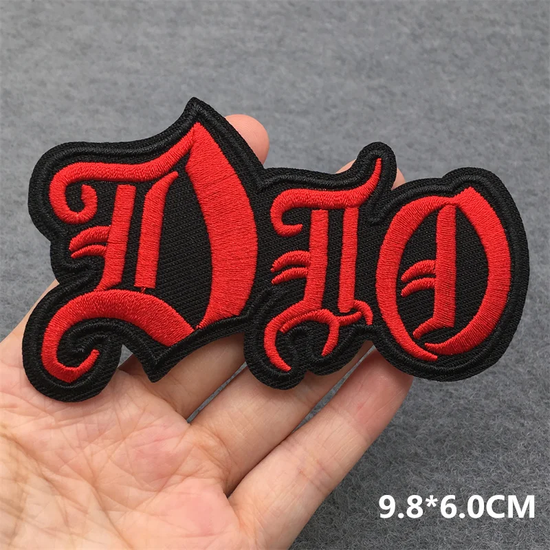 음악 밴드 의류 스티커에 수 놓은 패치 DIY 다림질 아플리케 의류 자켓 청바지 락 줄무늬 패치