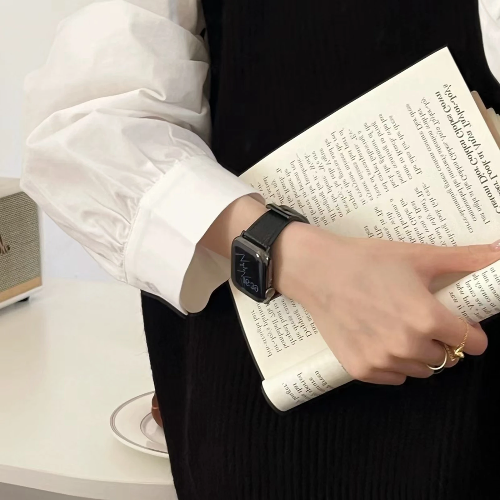 여성용 Apple Watch 밴드 용 가죽 루프 스포츠 Correa 38mm 40mm 41mm 42mm 44mm 45mm 46mm 49mm, IWatch 용 스트랩