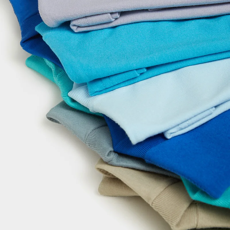 느슨한 코튼 솔리드 티셔츠 남성 여성 짧은 소매 패션 브랜드 트렌드 커플 의류 티셔츠 맞춤형 캔디 컬러 여름상의