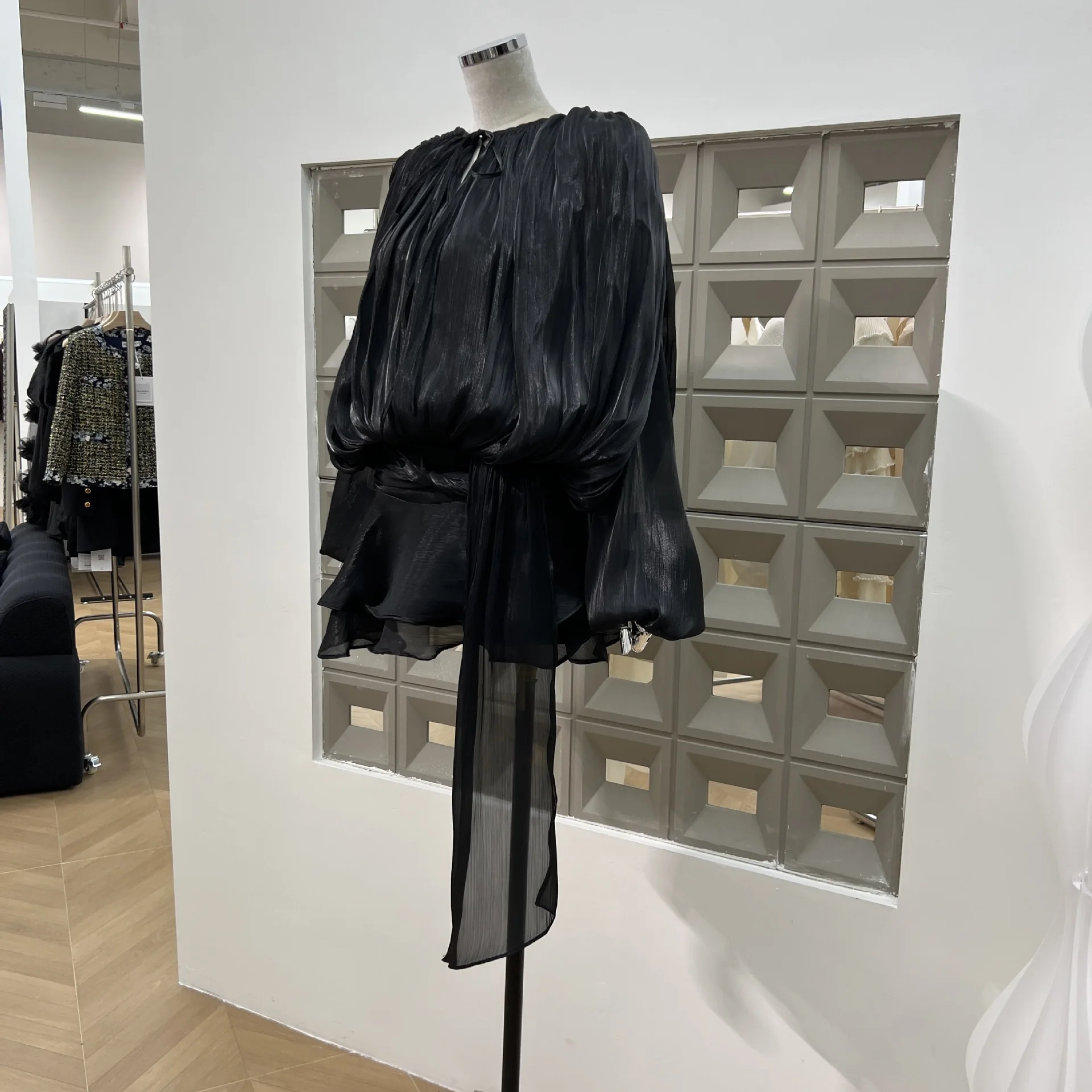 KBQ 솔리드 패치 워크 레이스 업 느슨한 드레스 O 넥 긴 소매 높은 허리 스플라이스 폴드 기질 원피스 여성 패션