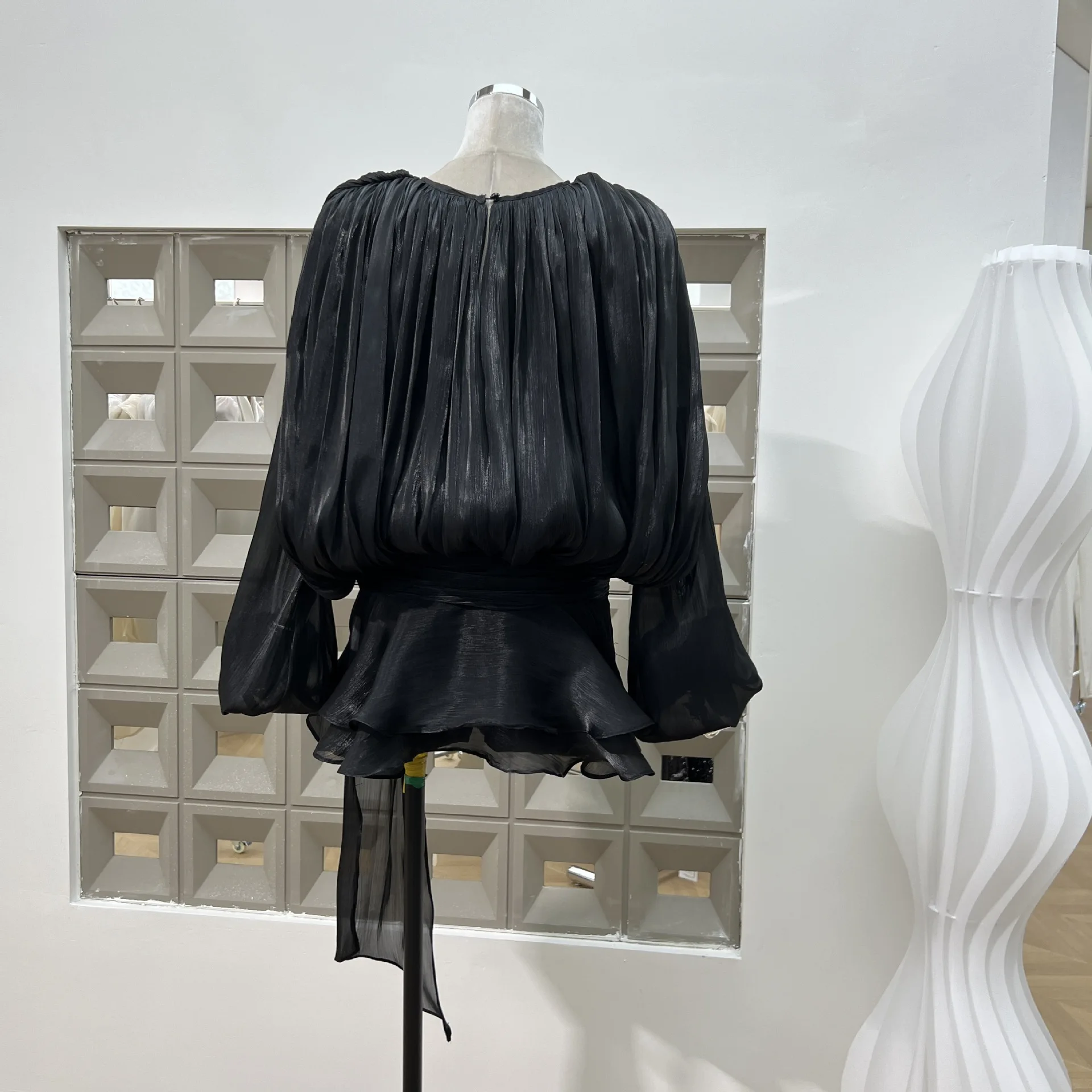 KBQ 솔리드 패치 워크 레이스 업 느슨한 드레스 O 넥 긴 소매 높은 허리 스플라이스 폴드 기질 원피스 여성 패션