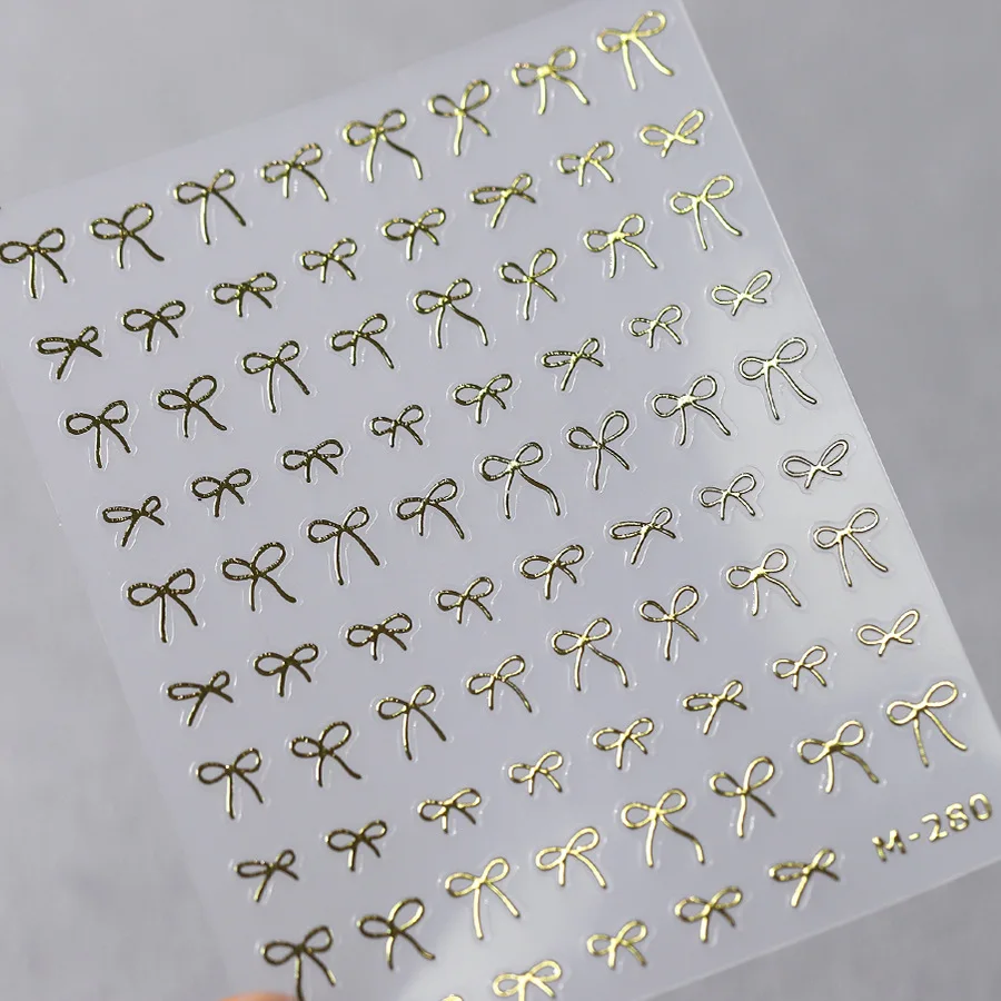 사랑스러운 골드 실버 블랙 화이트 라인 Bowknot 3D 자기 접착제 네일 아트 장식 스티커 리본 귀여운 매니큐어 데칼 도매
