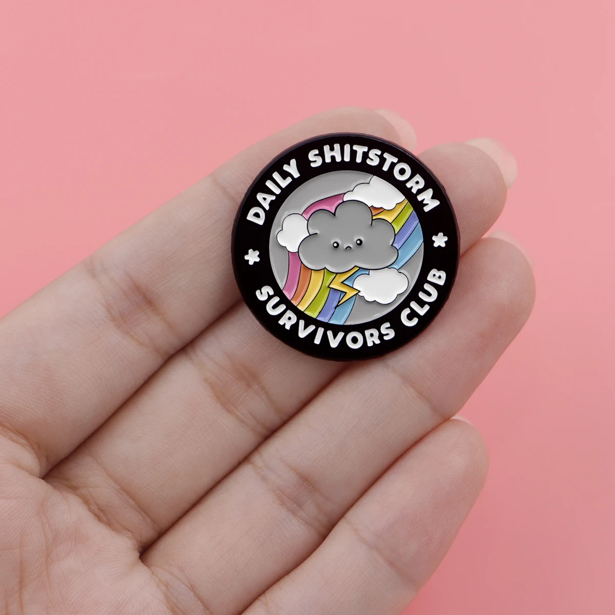 폭풍 에나멜 핀 생존자 클럽 브로치 소나무 옷깃 핀 배지 배낭 의류 액세서리 패션 쥬얼리 친구 선물