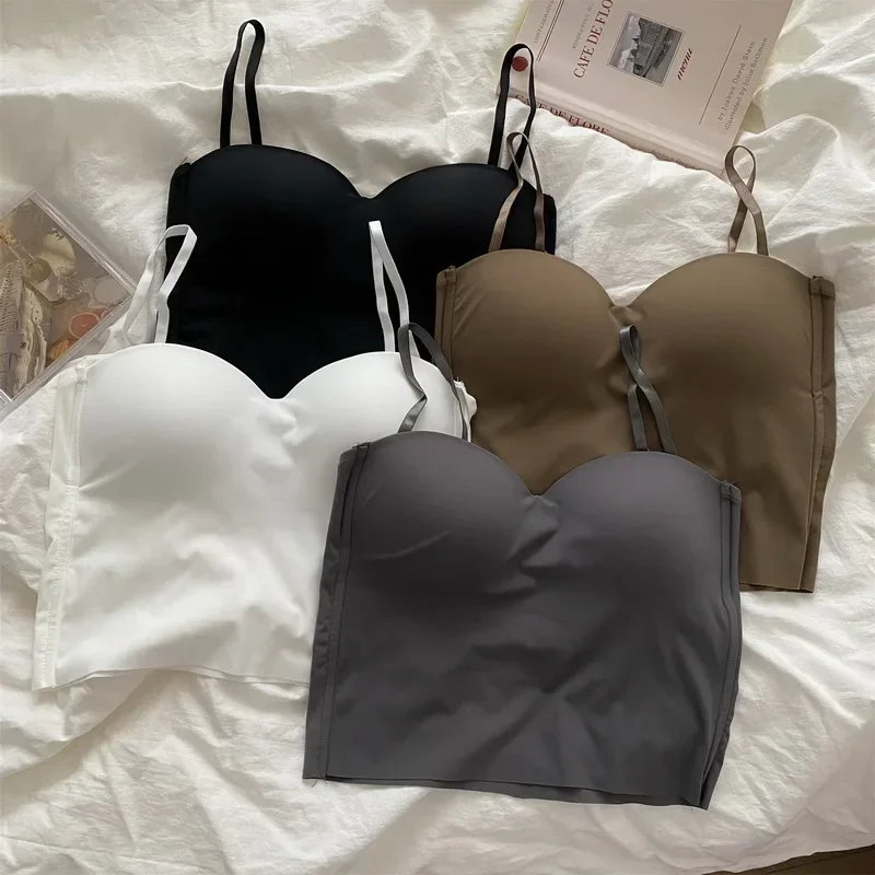 새로운 솔리드 컬러 여성용 화이트 탑 민소매 얇은 스트랩 캐미솔 여름 탱크 탑 (컵 포함) 여름 아이스 실크 편안한 슬링