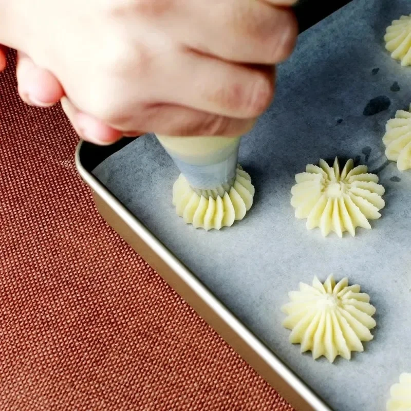 8pcs 파이프 노즐 세트 스테인레스 스틸 아이싱 노즐 크림 케이크 파이프 팁 디저트 비스킷 컵 케이크 주방 액세서리