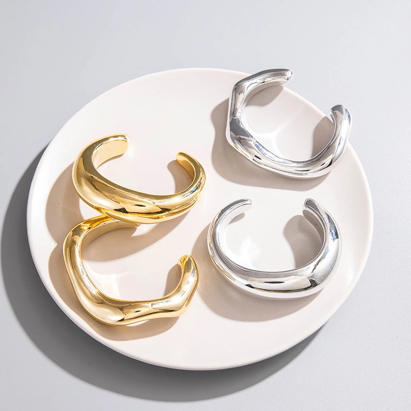 트렌디 한 빅 커프 팔찌 팔찌 여성 빈티지 성명 플라스틱 기하학 오픈 팔찌 힙합 펑크 골드 실버 컬러 쥬얼리 title=트렌디 한 빅 커프 팔찌 팔찌 여성 빈티지 성명 플라스틱 기하학 오픈 팔찌 힙합 펑크 골드 실버 컬러 쥬얼리