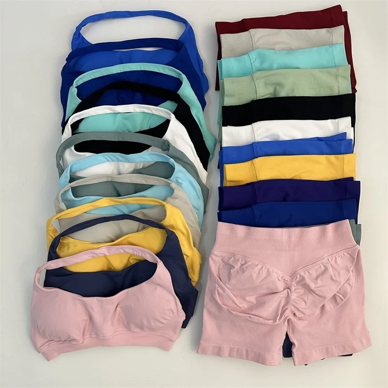 노로고 2PCS 심리스 요가 세트 반바지 세트 운동 스크런치 반바지 세트 홀터 스포츠 브라 스크런치 반바지 피트니스 의류 짐 슈트 title=노로고 2PCS 심리스 요가 세트 반바지 세트 운동 스크런치 반바지 세트 홀터 스포츠 브라 스크런치 반바지 피트니스 의류 짐 슈트