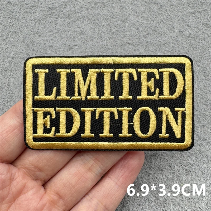 펑크 블랙 화이트 슬로건 자수 패치 의류 철 배지 라벨 스티커 자켓 줄무늬 편지 아플리케