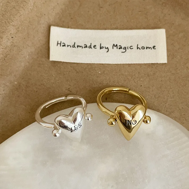 여성을위한 부드러운 회전식 하트 반지 남성 빈티지 예 또는 아니요 편지 조정 가능한 손가락 반지 틈새 디자인 커플 쥬얼리 액세서리 title=여성을위한 부드러운 회전식 하트 반지 남성 빈티지 예 또는 아니요 편지 조정 가능한 손가락 반지 틈새 디자인 커플 쥬얼리 액세서리