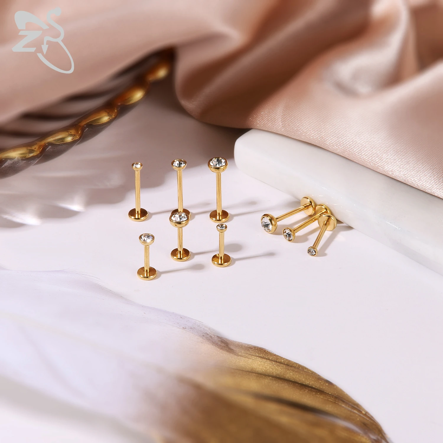 ZS 10 개/몫 골드 컬러 16/18G 스테인레스 스틸 Labret 립 피어싱 남자 CZ 크리스탈 귀 연골 Tragus 헬릭스 피어싱 6/8/10MM