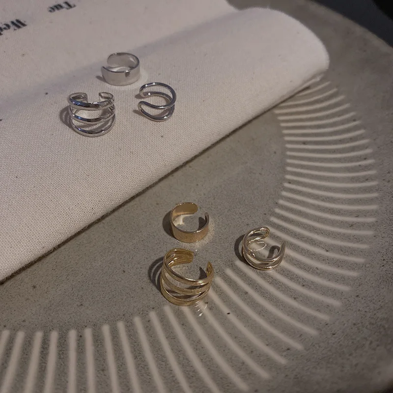 실버 컬러 여성을위한 클립 귀걸이 남자 크리 에이 티브 간단한 C 귀에 커프 비 피어싱 귀 귀 클립 세트 트렌드 쥬얼리 선물 title=실버 컬러 여성을위한 클립 귀걸이 남자 크리 에이 티브 간단한 C 귀에 커프 비 피어싱 귀 귀 클립 세트 트렌드 쥬얼리 선물