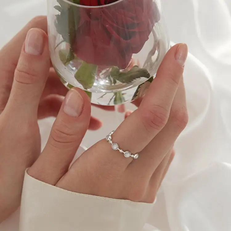 여성을위한 925 스털링 실버 라운드 크리스탈 조절 반지 결혼 약혼 럭셔리 보석 도매 액세서리 보석