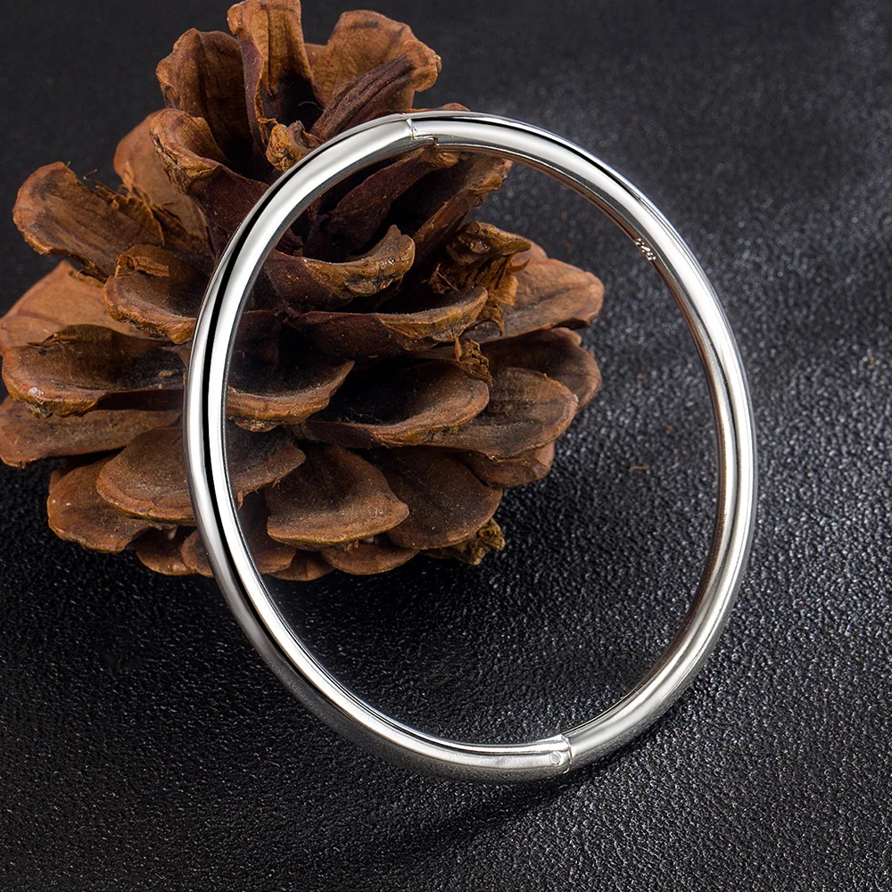 여성을위한 925 스털링 실버 4MM 팔찌 팔찌 럭셔리 품질 보석 도매 보석