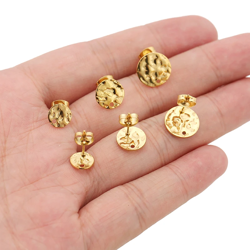 10pcs 스테인레스 스틸 엠보싱 귀 포스트 스터드 귀걸이 플러그와 기본 핀 DIY 쥬얼리 만들기위한 18k 골드 컬러 귀 뒤로