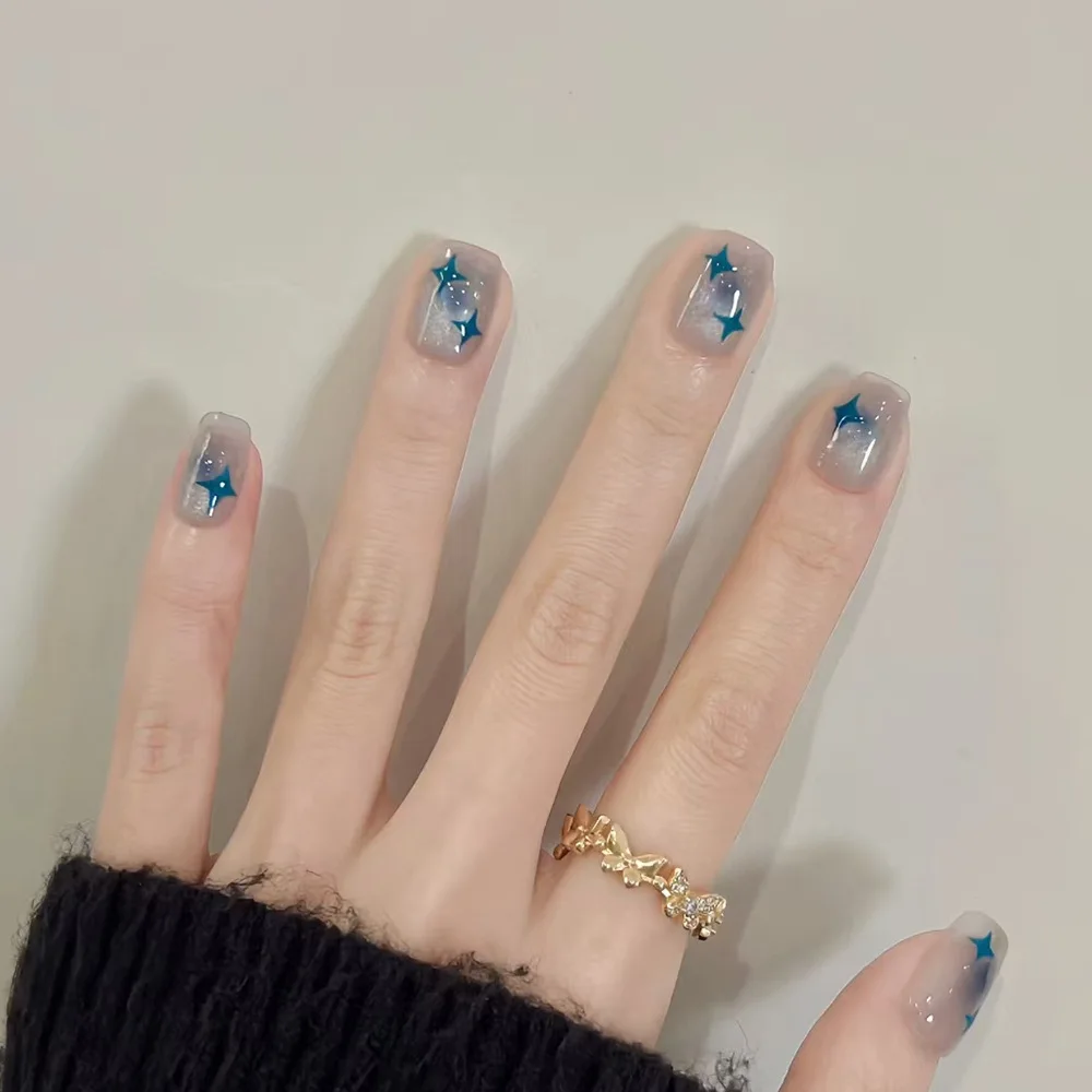 24Pcs 핑크 고양이 블루 사랑 거짓 손톱에 귀여운 짧은 발레 프레스 달콤한 프랑스 고양이 눈 활 스타 디자인 스타일 분리형 손톱 세트