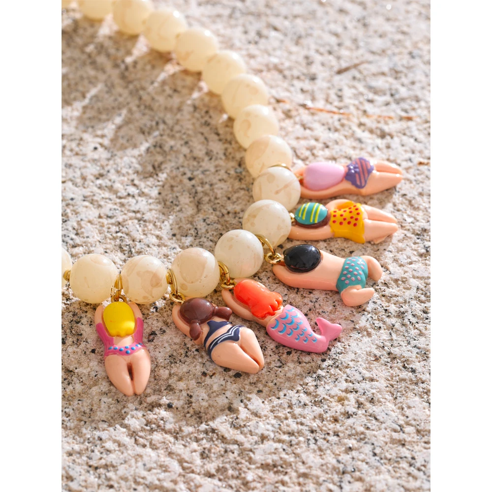 Yhpup 세련된 독특한 수제 보석 유리 모조 스톤 비즈 체인 수지 비키니 인형 드롭 크리 에이 티브 목걸이 액세서리