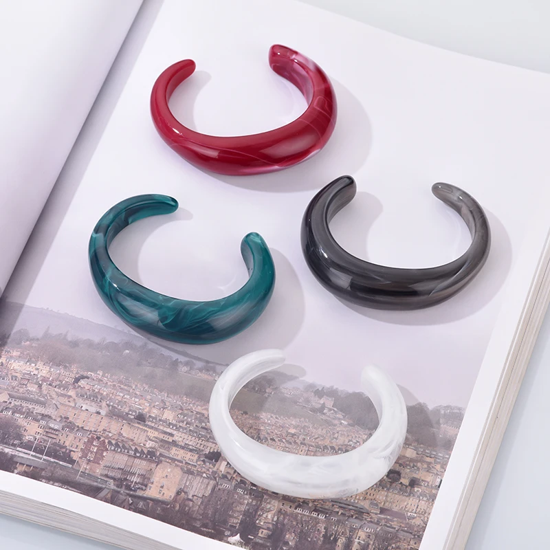 빈티지 보헤미안 수지 팔목 매력 팔찌 여성을위한 팔찌 패션 쥬얼리 아크릴 와이드 오픈 손목 기하학 팔찌 Pulseras title=빈티지 보헤미안 수지 팔목 매력 팔찌 여성을위한 팔찌 패션 쥬얼리 아크릴 와이드 오픈 손목 기하학 팔찌 Pulseras 