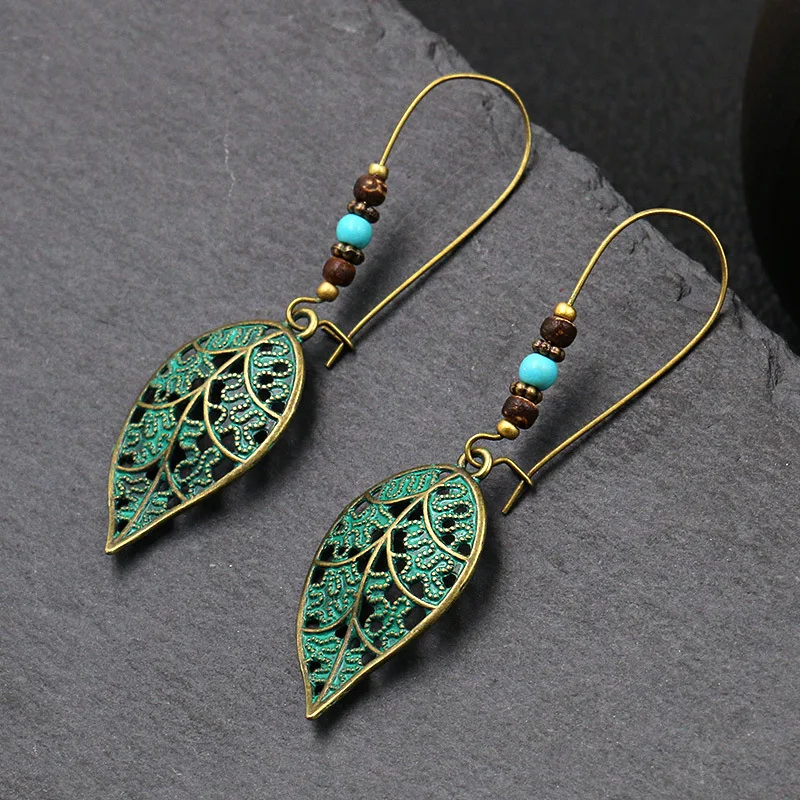 민족 빈티지 보헤미아 여성을위한 큰 귀고리 드롭 귀걸이 기하학 잎 날개 꽃 중공 라운드 Boho Earings 골동품 보석
