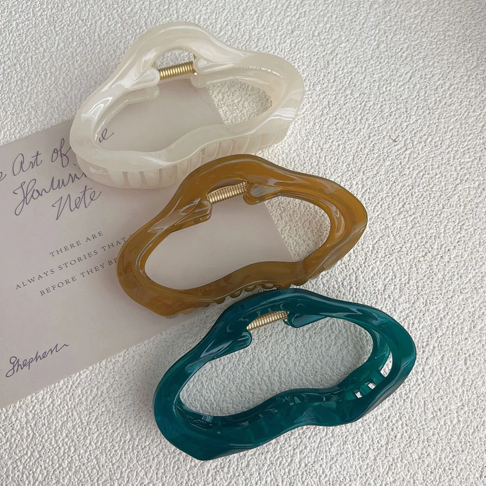 구름 속이 빈 머리 발톱 클립 여자 여자 젤리 아크릴 헤어 클램프 플라스틱 불규칙한 머리 바레트 헤어 액세서리 새로운